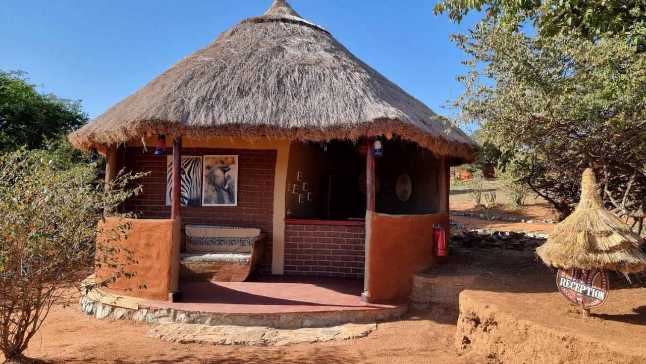 Africa Safari Maasai Boma Vila Serengeti Exterior foto