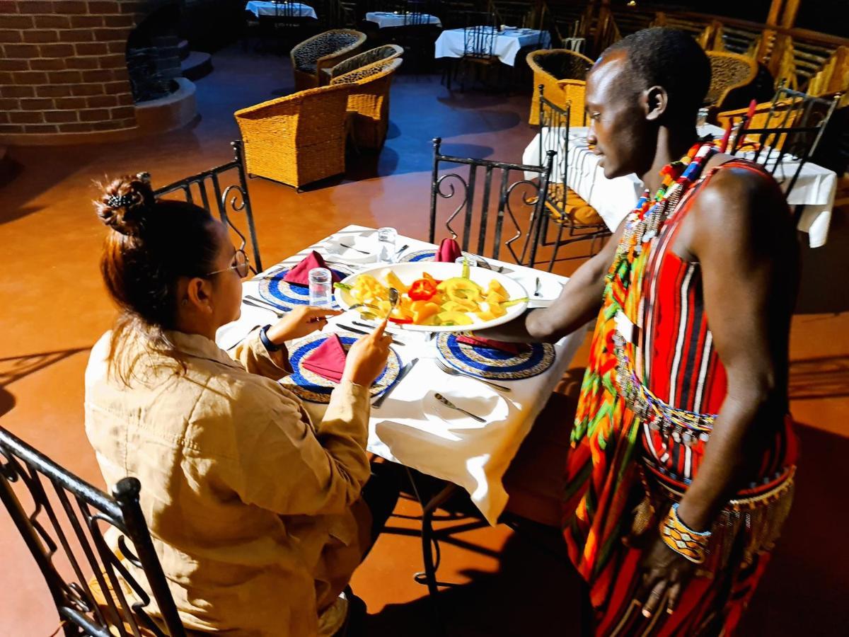 Africa Safari Maasai Boma Vila Serengeti Exterior foto